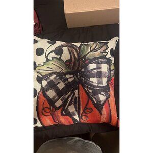 AVOIN colorlife Fall Polka Dot Pumpkin Throw‎ Pillow 16" x 16", Multicolor